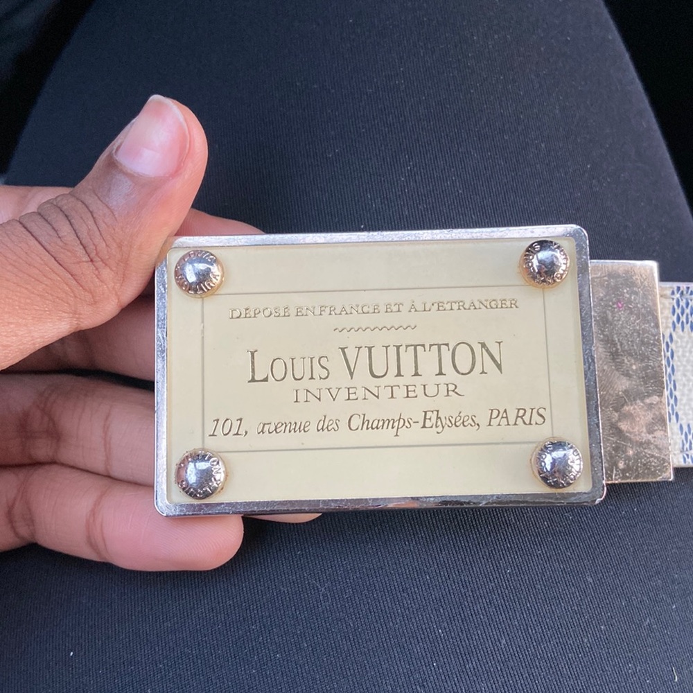 Louis Vuitton women’s belt
